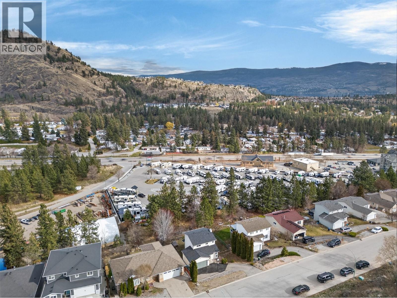 2973 Ensign Way, West Kelowna