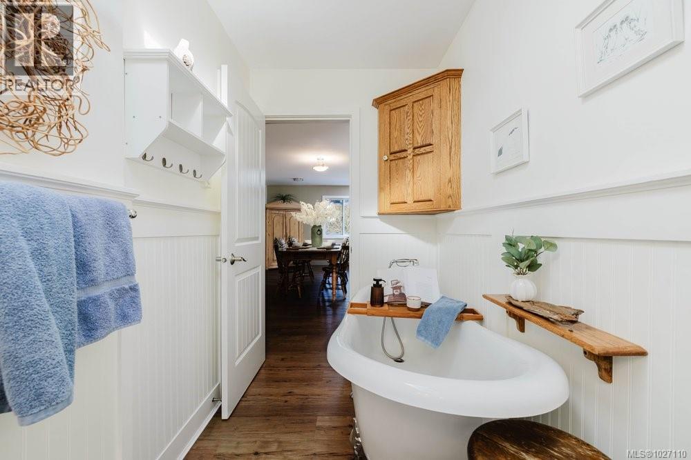 10851 DEEP COVE RD - 33