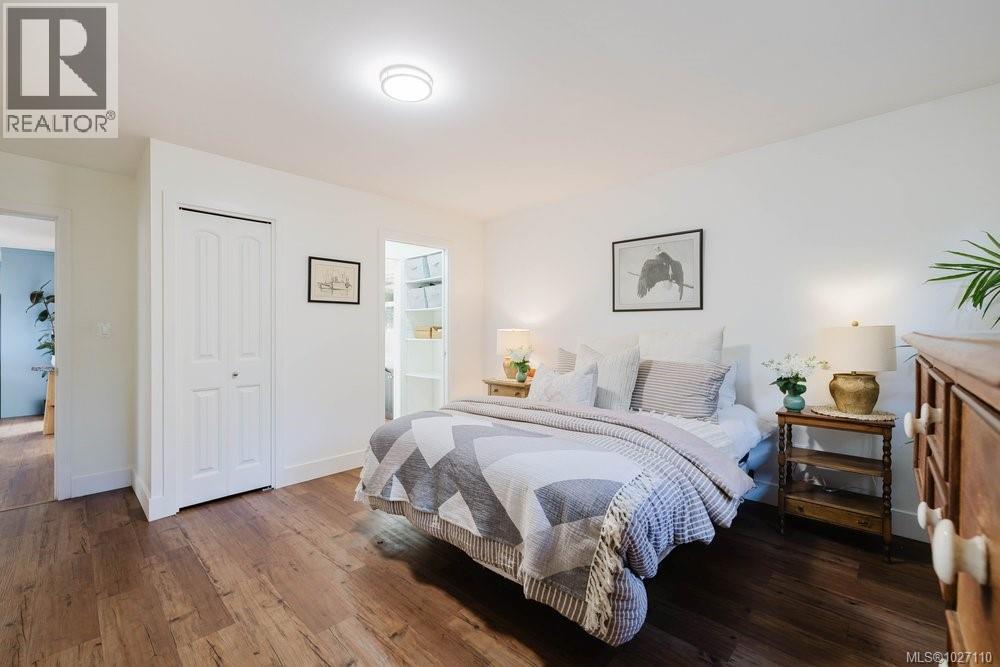 10851 DEEP COVE RD - 24