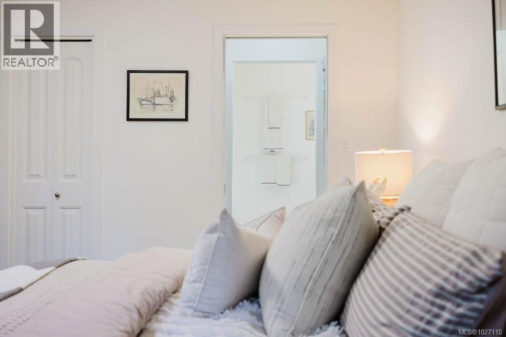 10851 DEEP COVE RD - 27