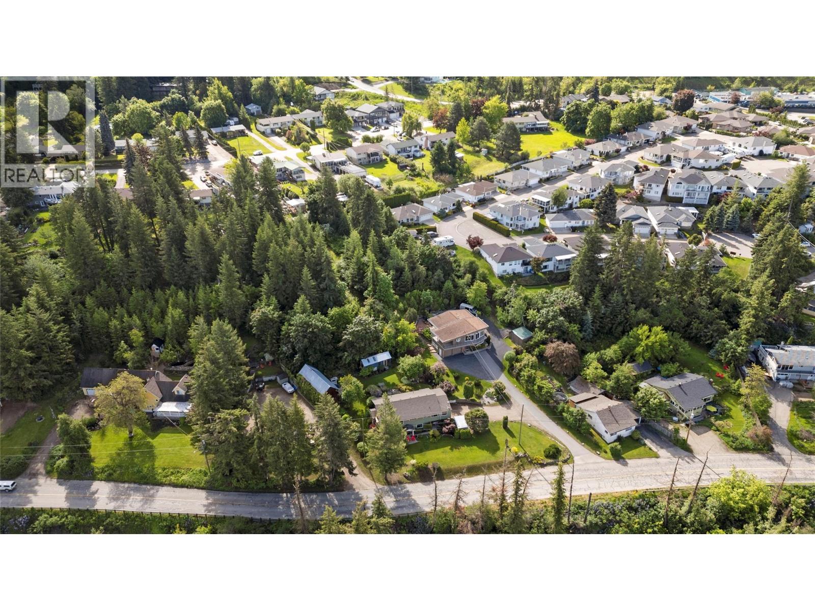 1280 Lakeshore Road NE, Salmon Arm