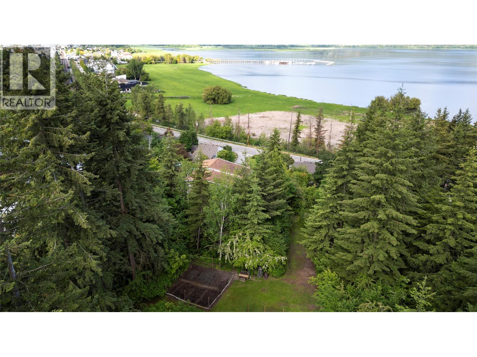1280 Lakeshore Road NE, Salmon Arm