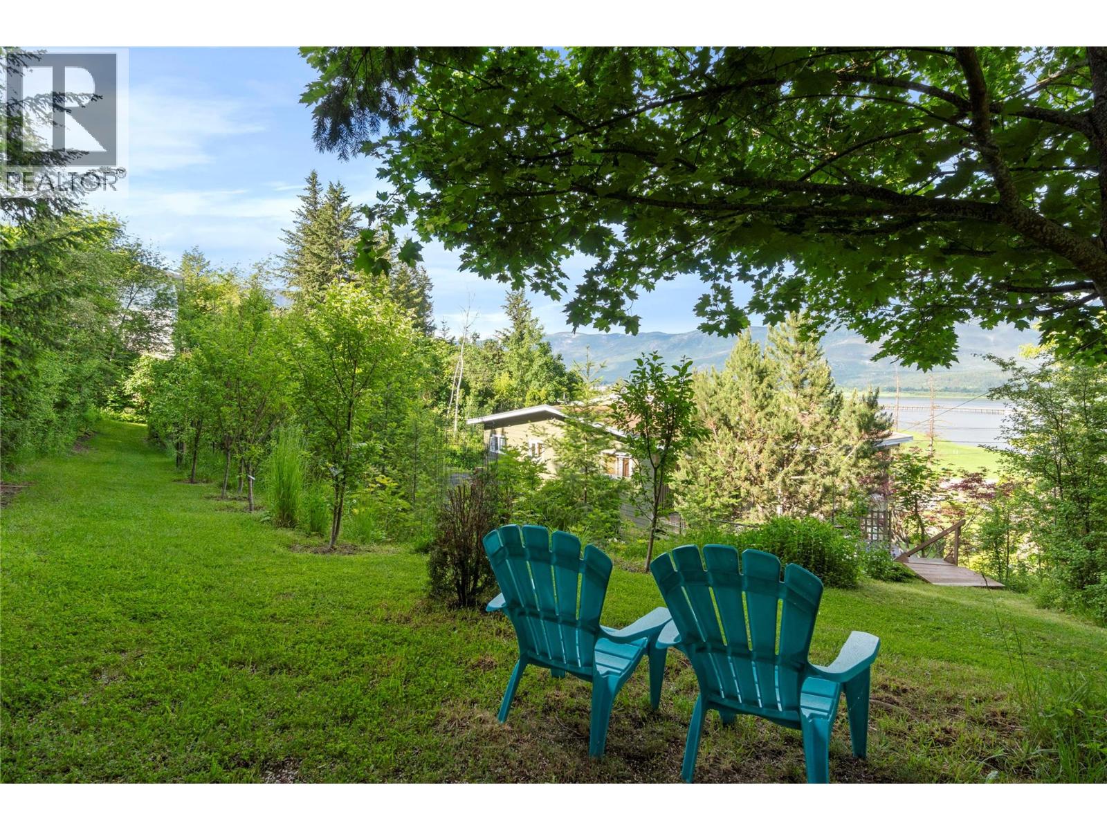 1280 Lakeshore Road NE, Salmon Arm