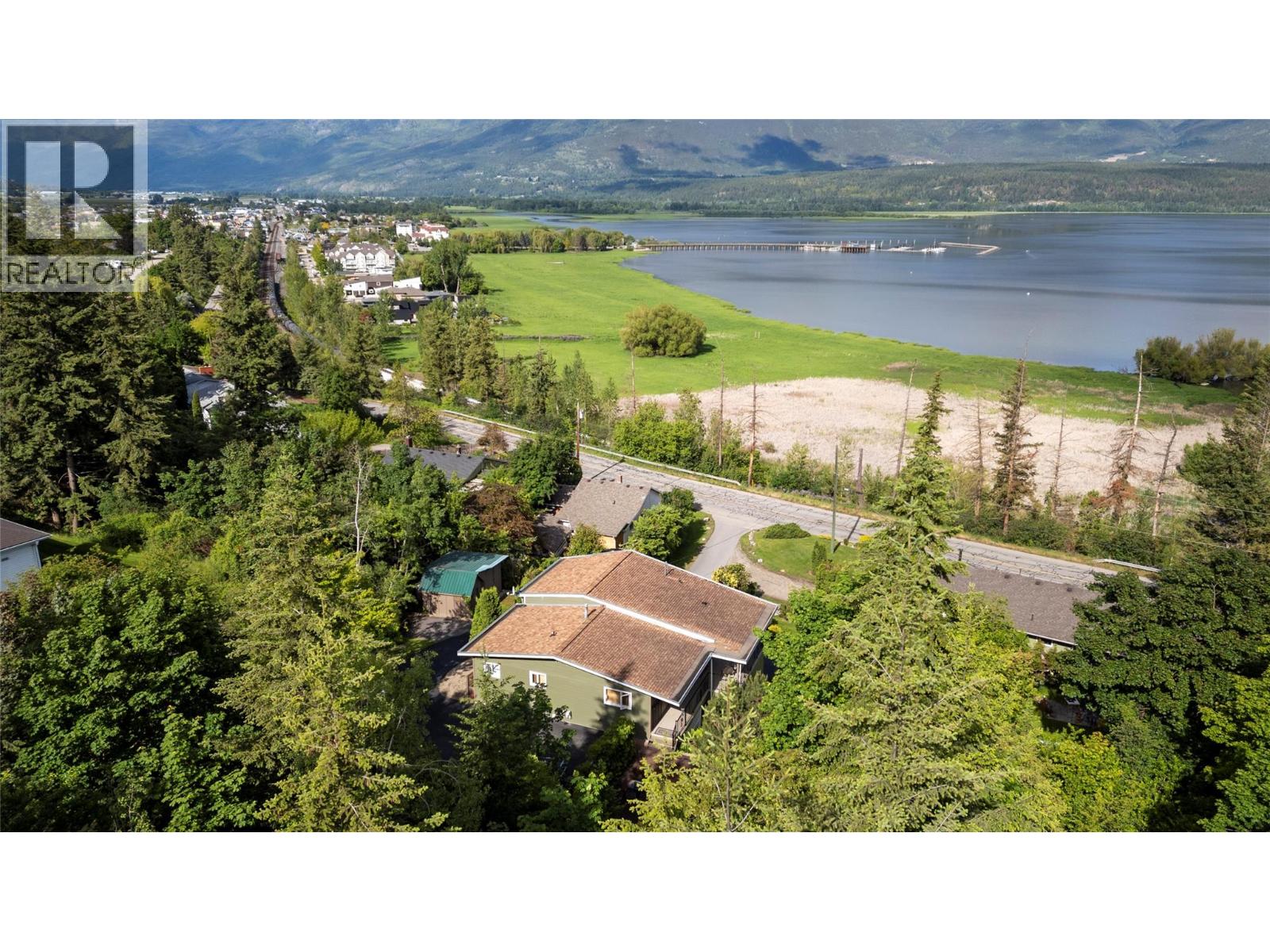 1280 Lakeshore Road NE, Salmon Arm