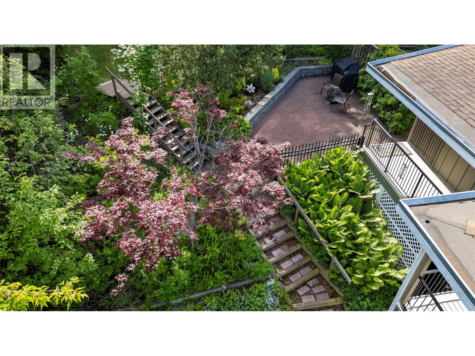 1280 Lakeshore Road NE, Salmon Arm