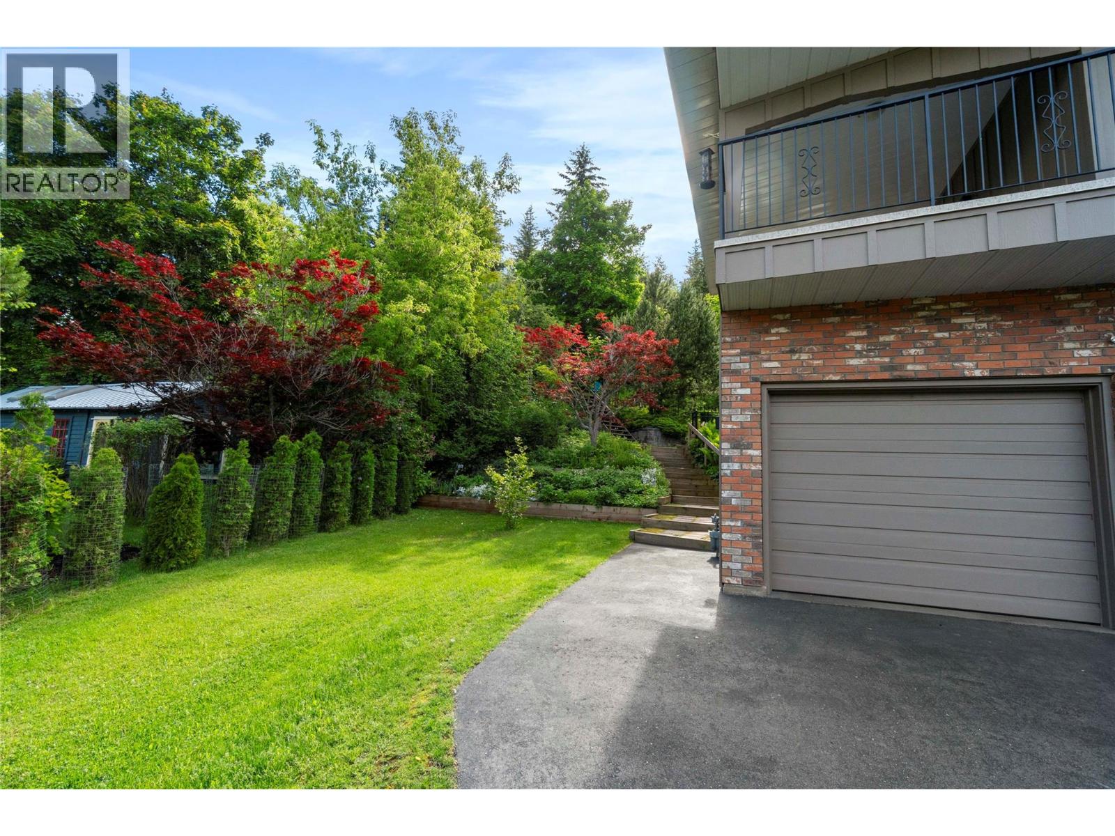 1280 Lakeshore Road NE, Salmon Arm