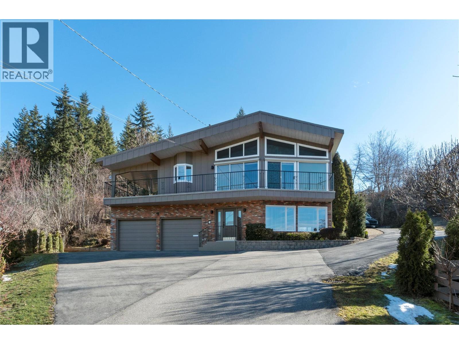 1280 Lakeshore Road NE, Salmon Arm