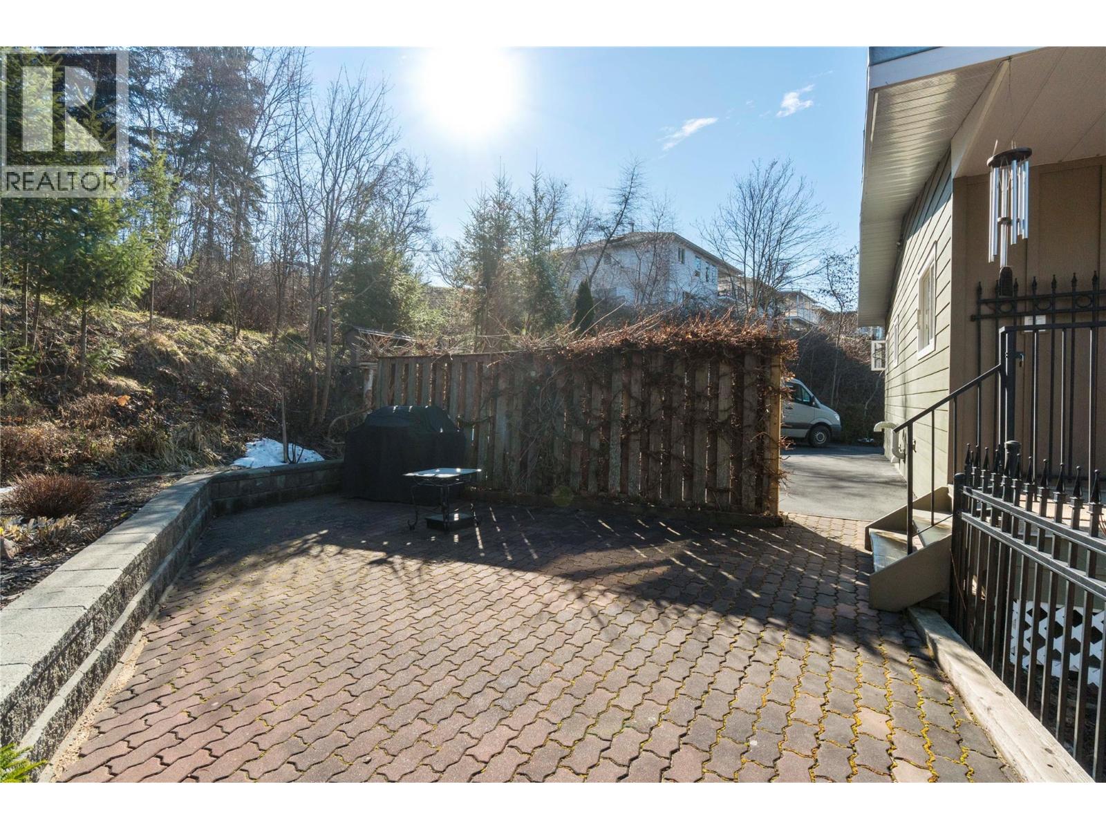 1280 Lakeshore Road NE, Salmon Arm