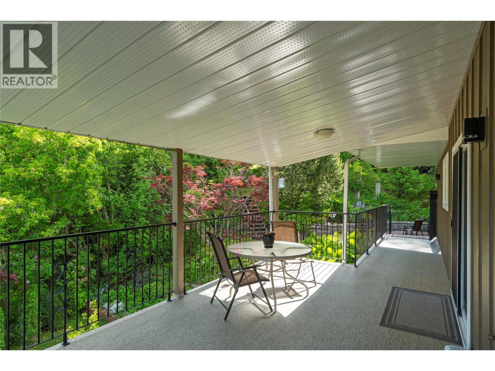 1280 Lakeshore Road NE, Salmon Arm