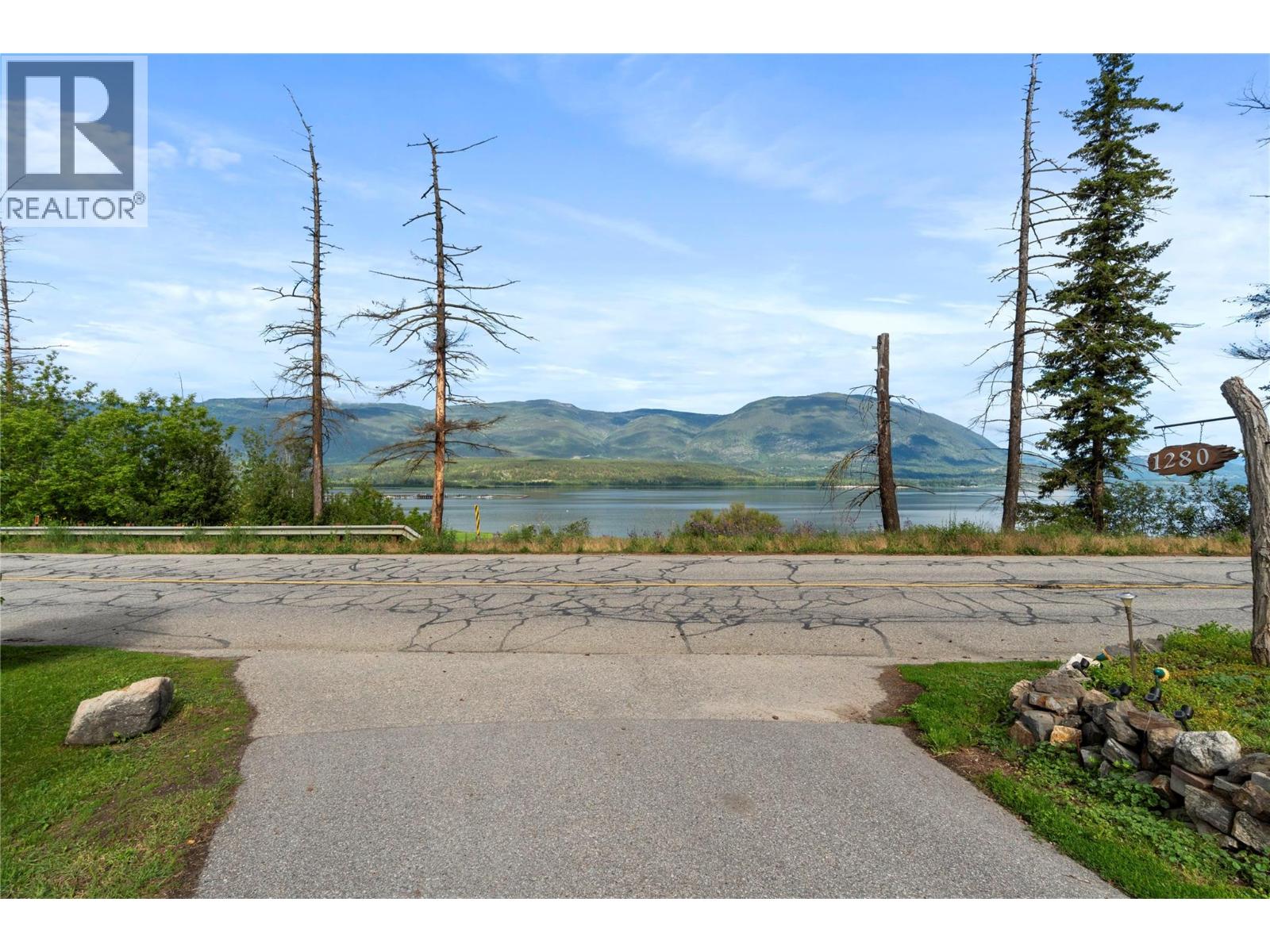 1280 Lakeshore Road NE, Salmon Arm