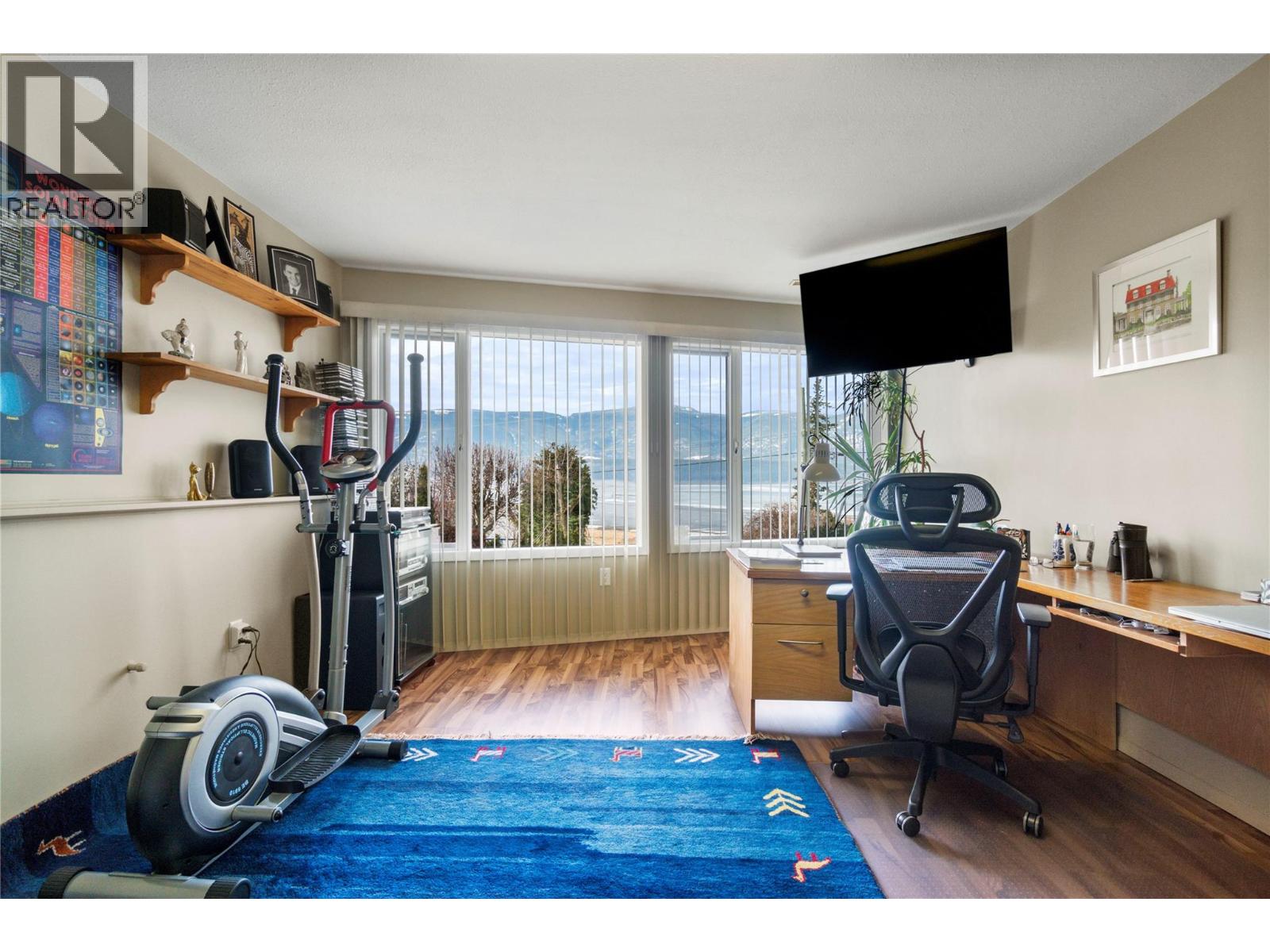 1280 Lakeshore Road NE, Salmon Arm