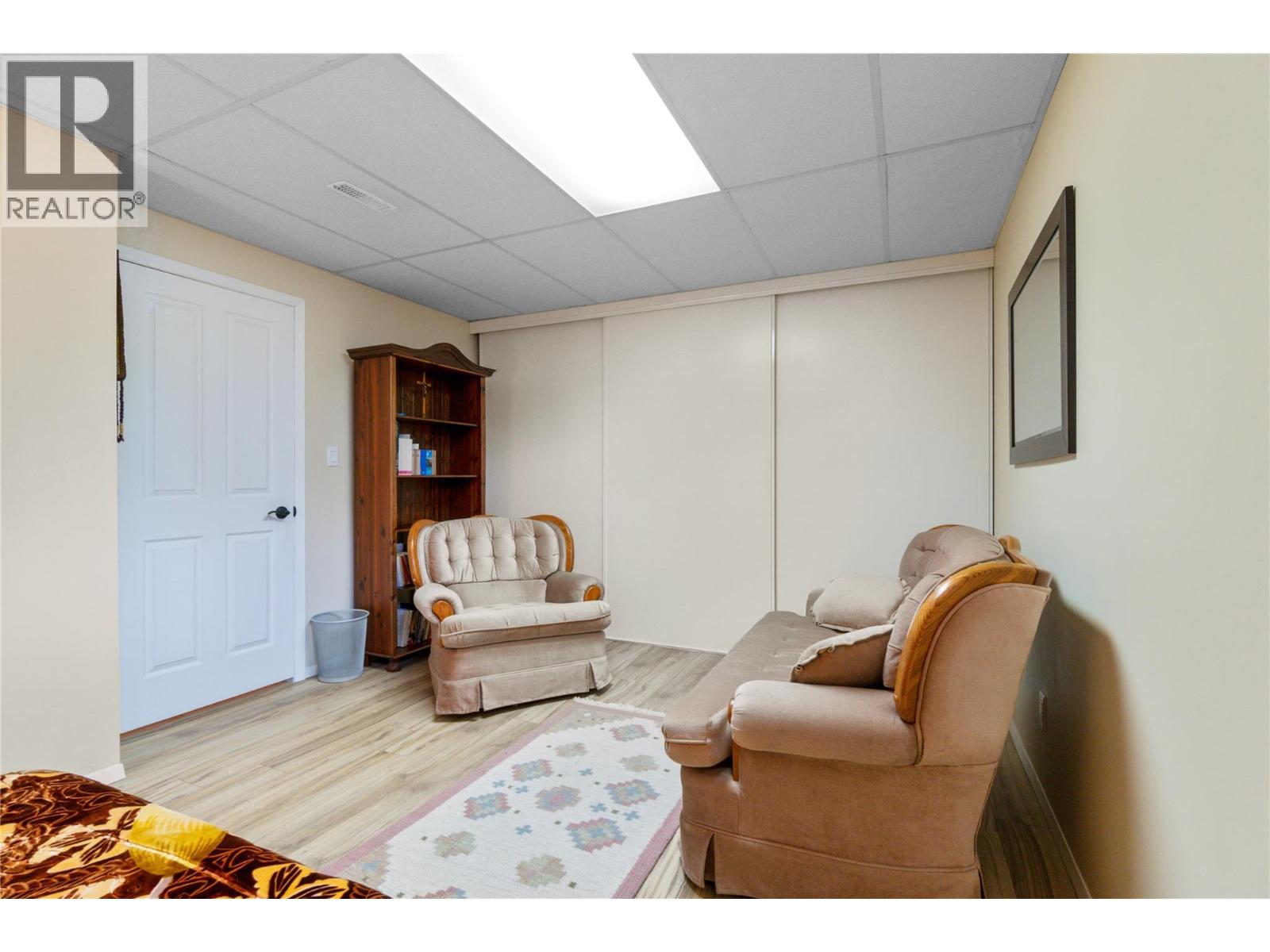 1280 Lakeshore Road NE, Salmon Arm