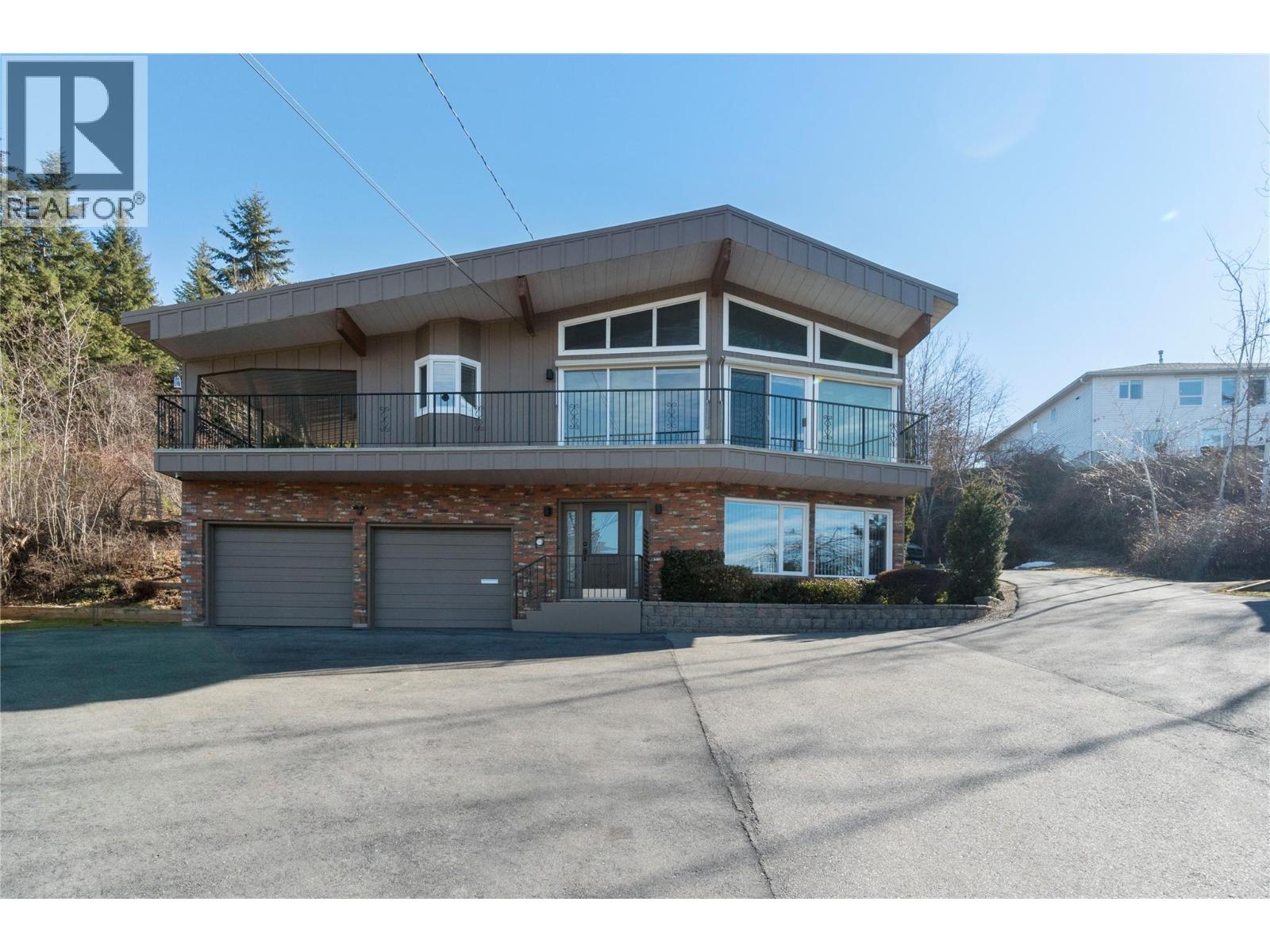 1280 Lakeshore Road NE, Salmon Arm