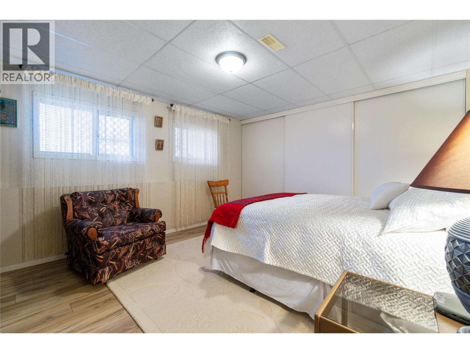 1280 Lakeshore Road NE, Salmon Arm