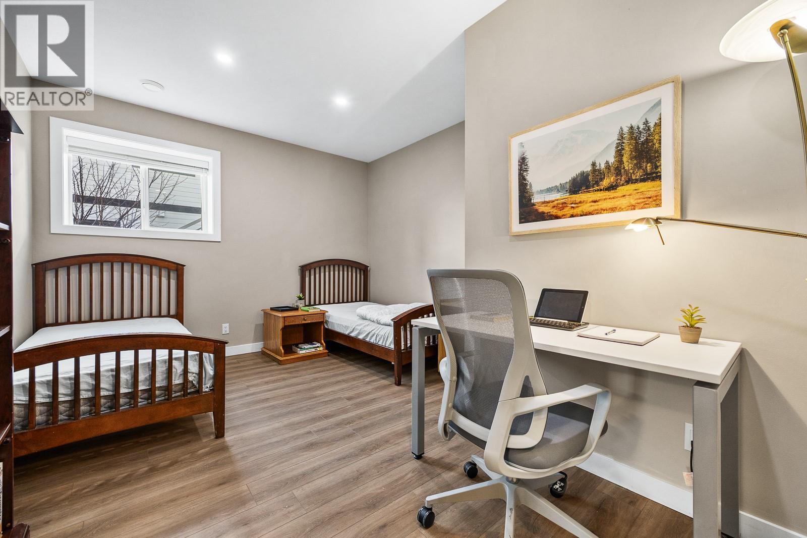 687 Acadia Street, Kelowna