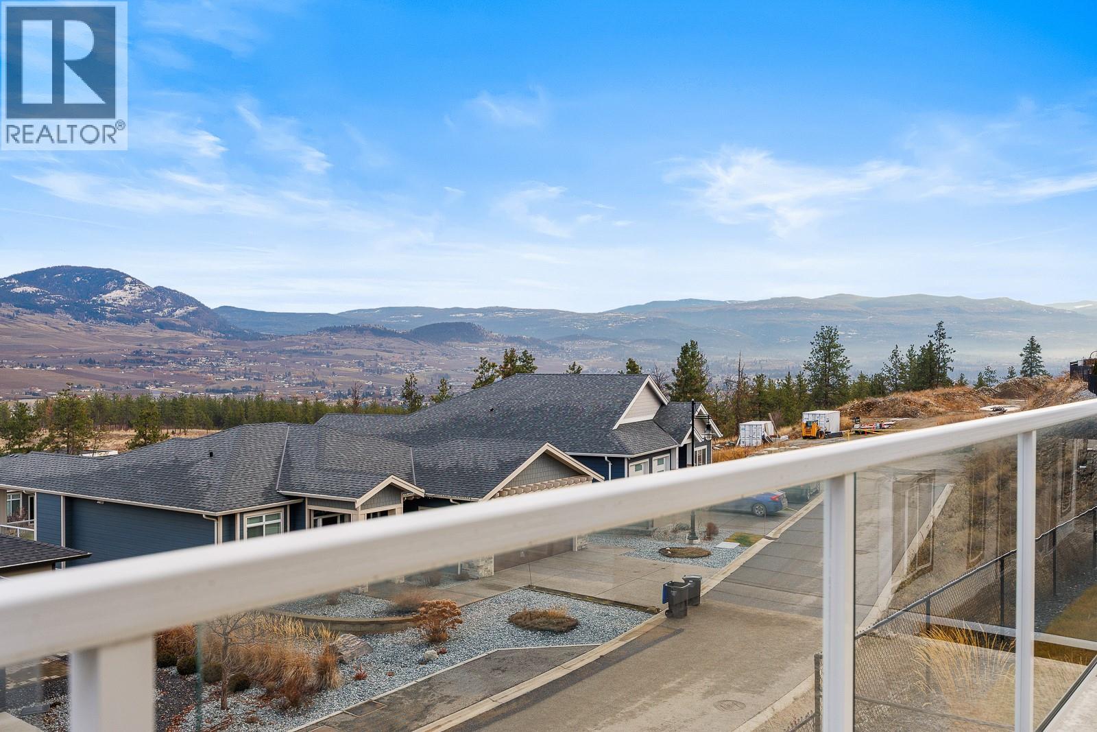 687 Acadia Street, Kelowna