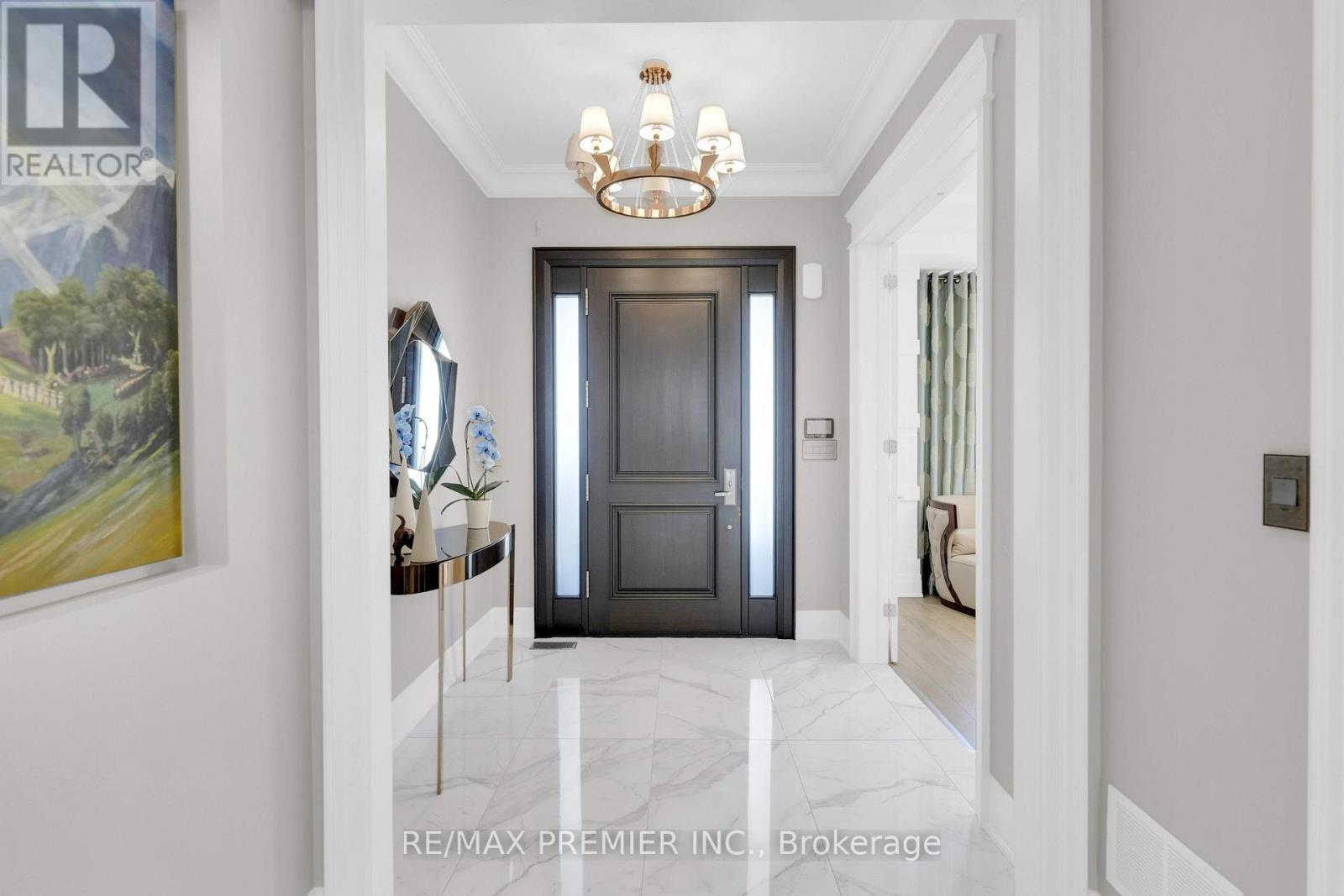 19 PETROLIA COURT - 2