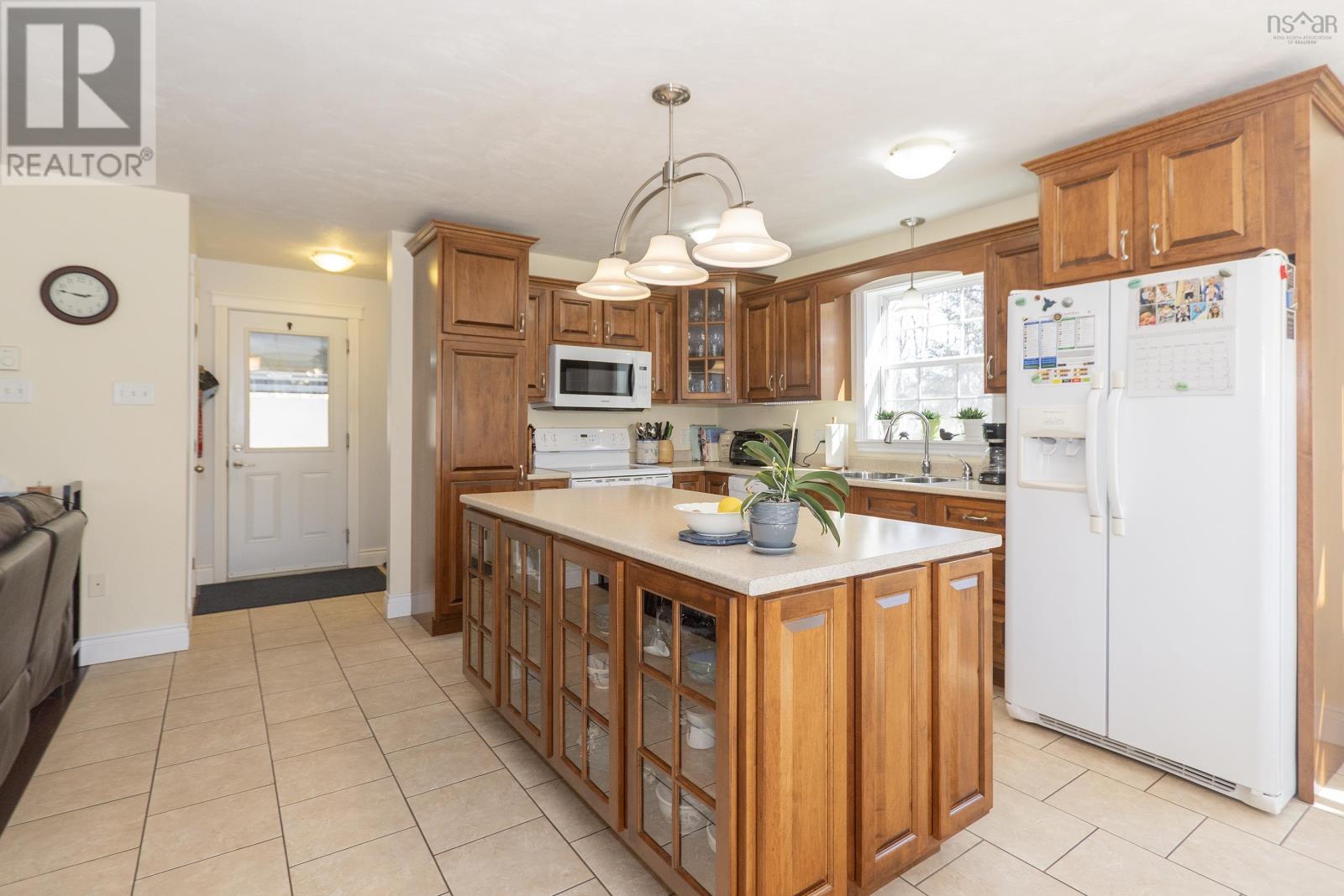 Property 22 of 50 of 128 Riverbend Drive