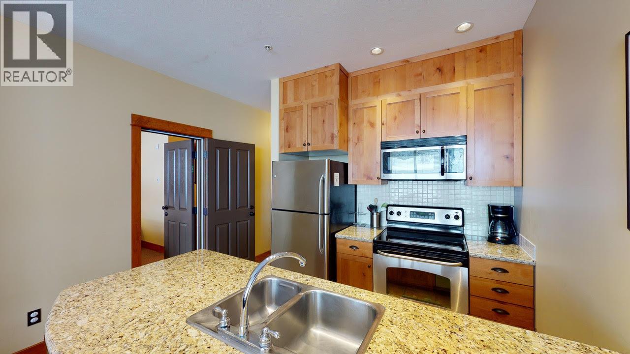 4559 TIMBERLINE Crescent Unit# 613D, Fernie