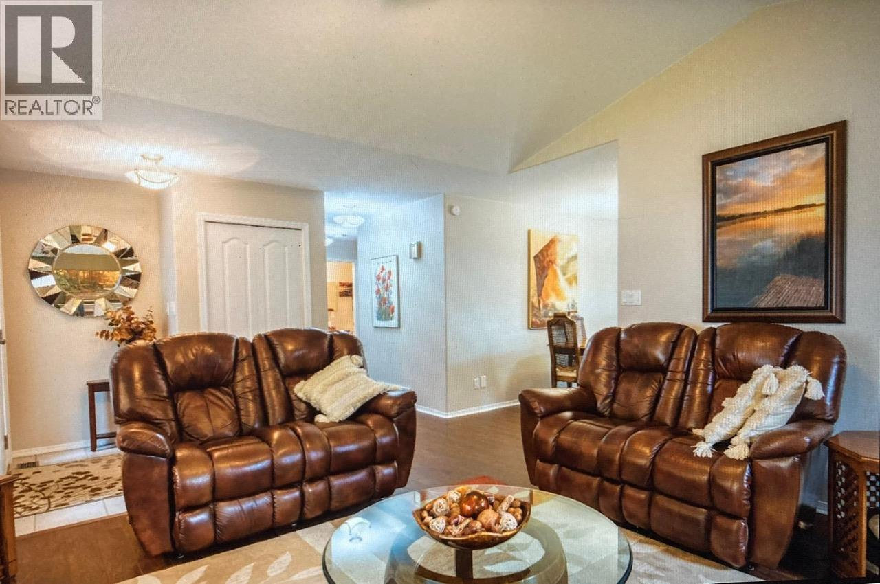 3397 14th Avenue, Castlegar