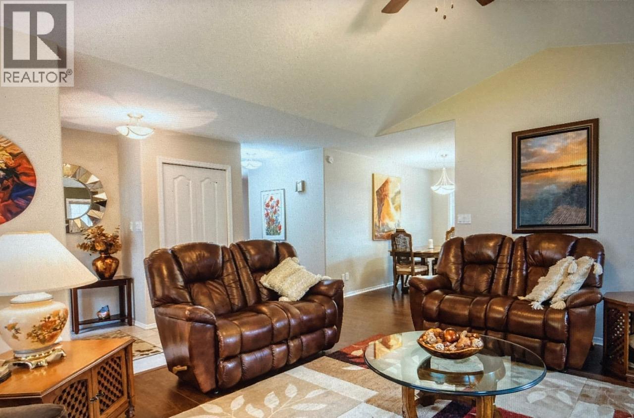 3397 14th Avenue, Castlegar