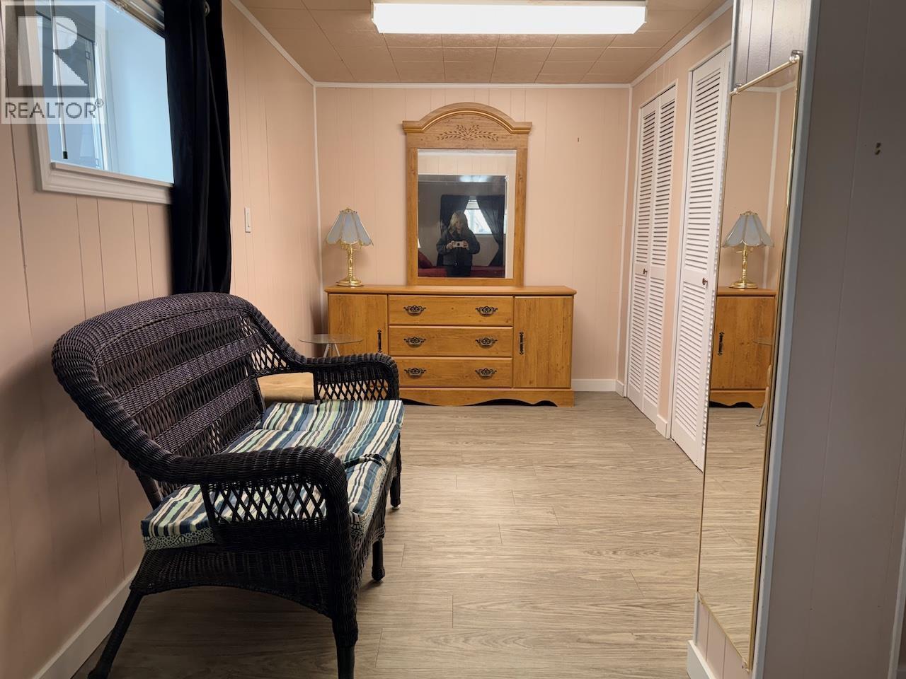 39 SWALLOW STREET - 13