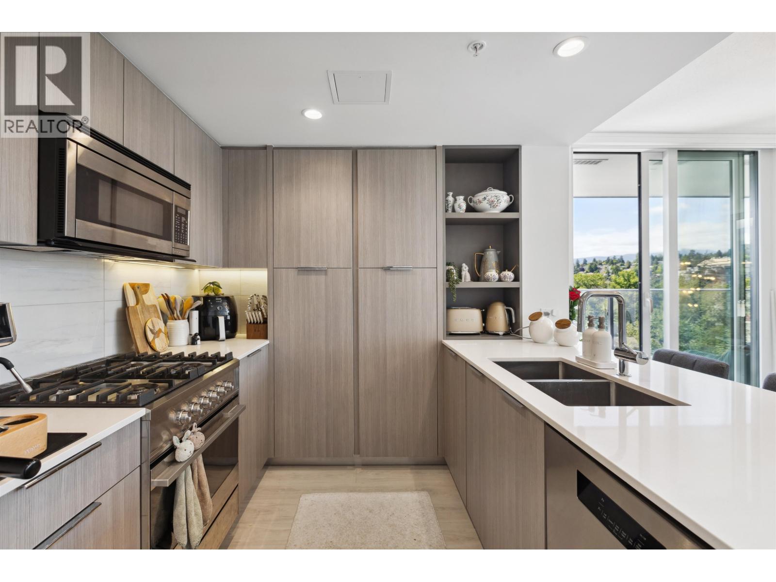 1207 1471 HUNTER STREET, North Vancouver