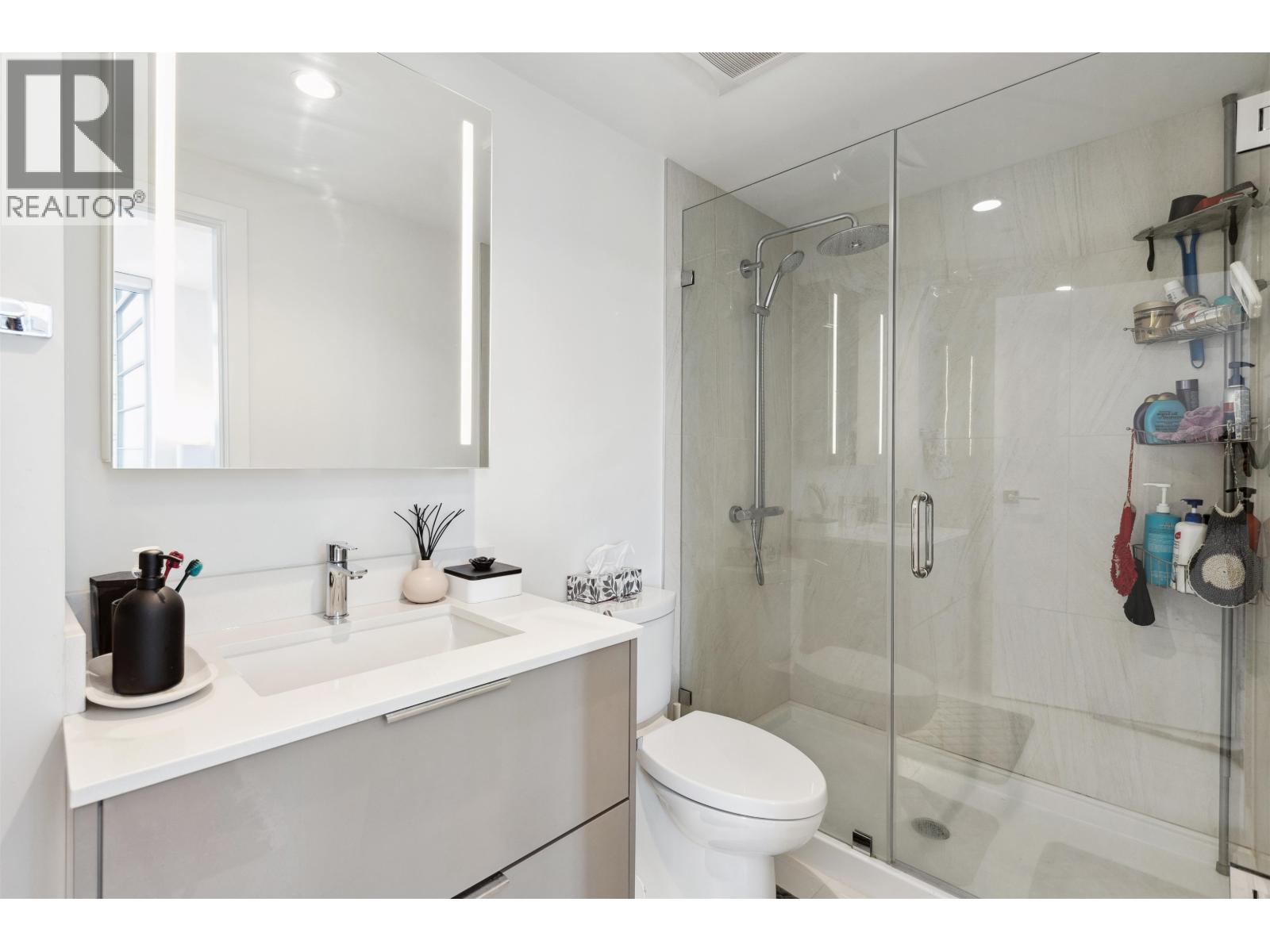 1207 1471 HUNTER STREET, North Vancouver