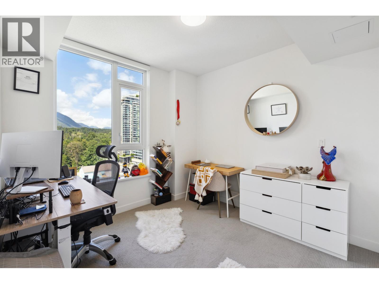 1207 1471 HUNTER STREET, North Vancouver
