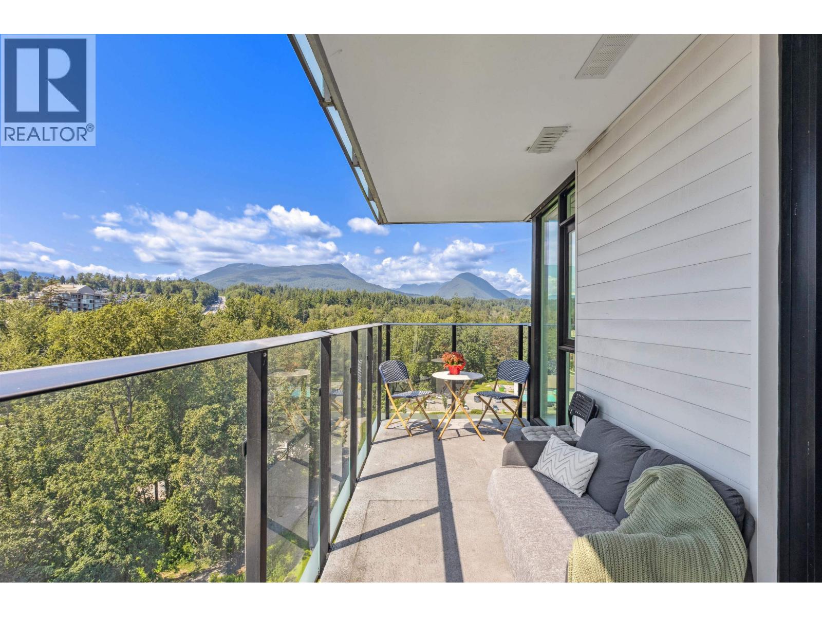 1207 1471 HUNTER STREET, North Vancouver