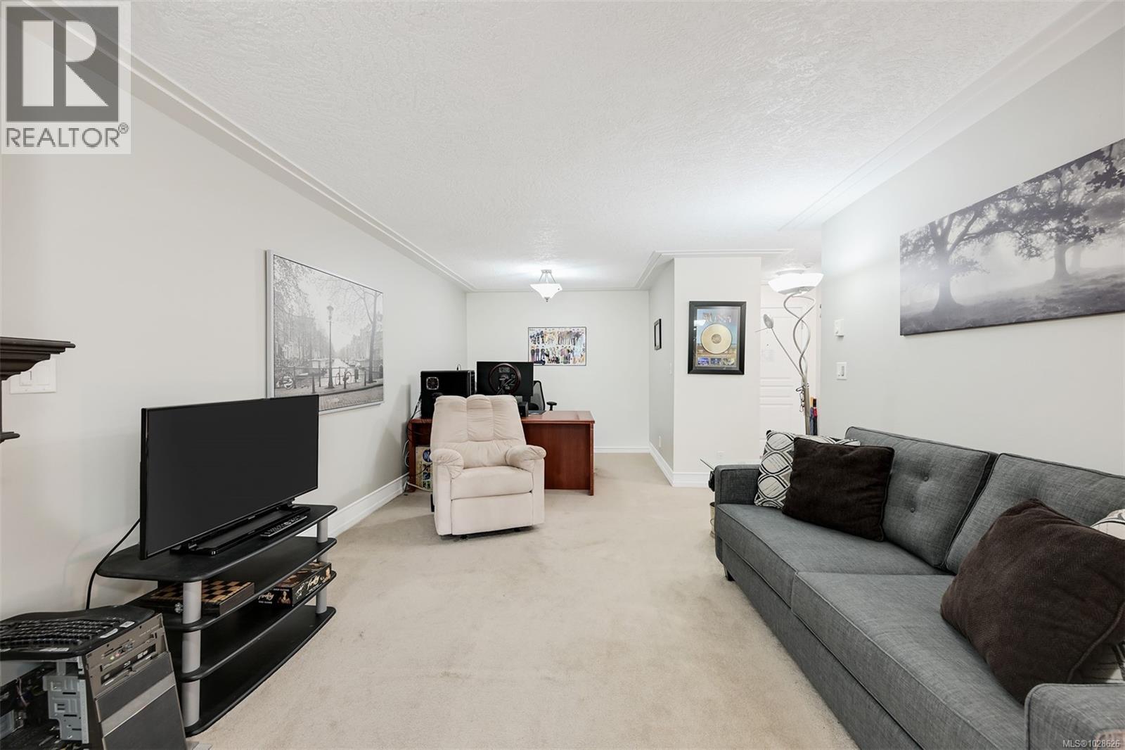 #208 894 Vernon Ave - 10