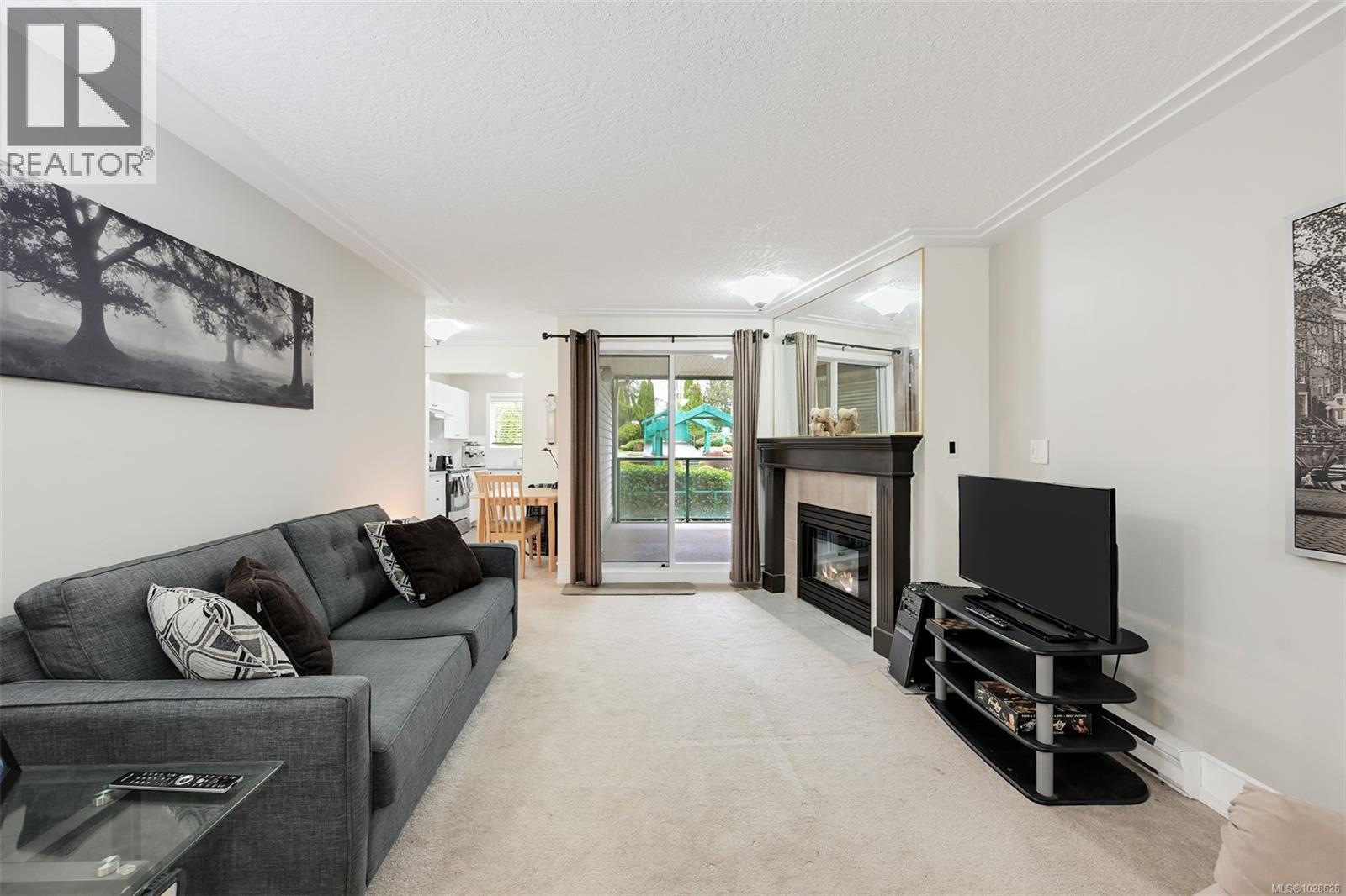 #208 894 VERNON AVE - 4