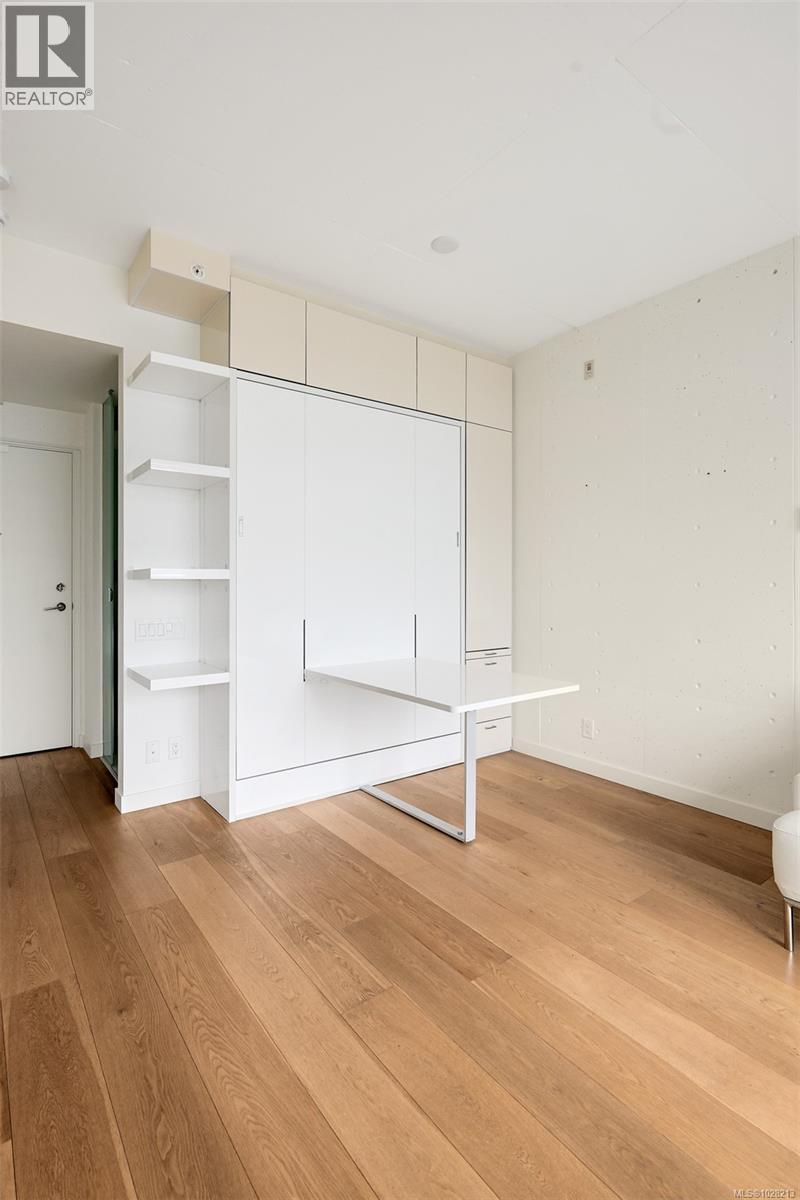 #213 456 PANDORA AVE - 13