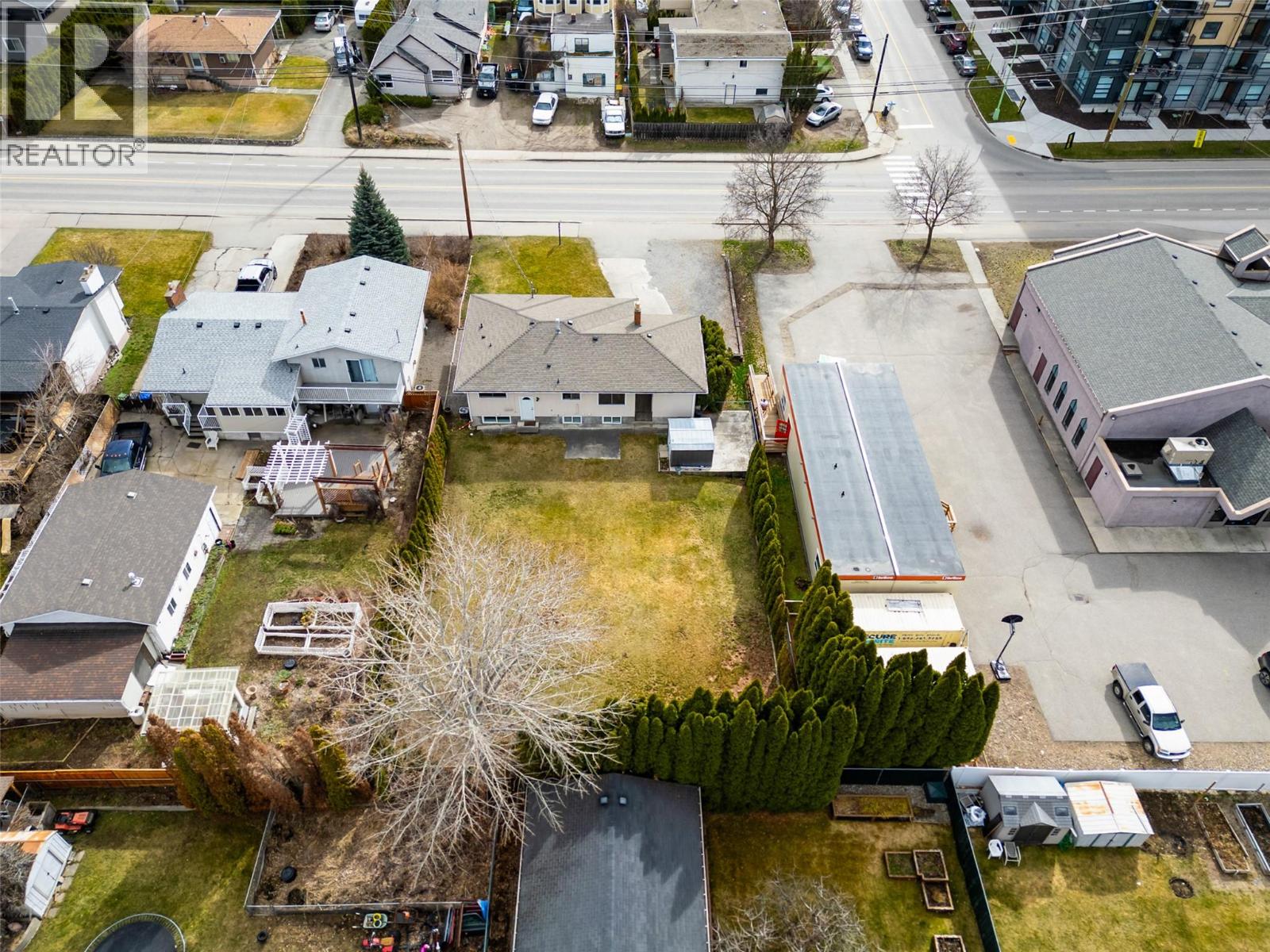 350 Leathead Road, Kelowna