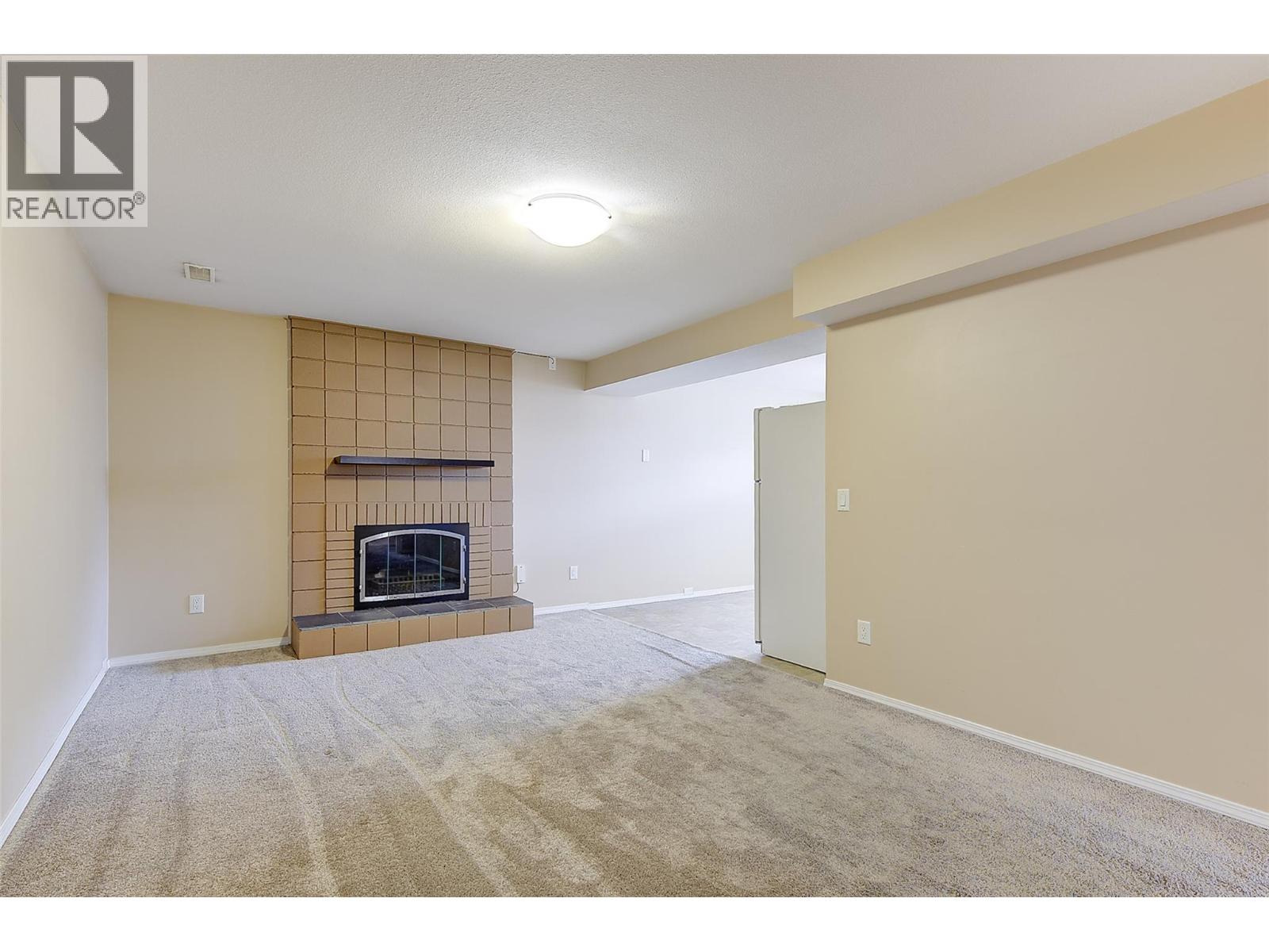 350 Leathead Road, Kelowna