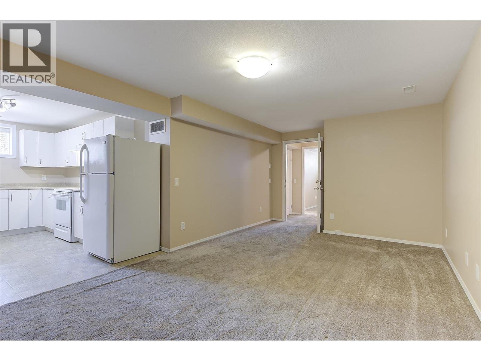 350 Leathead Road, Kelowna