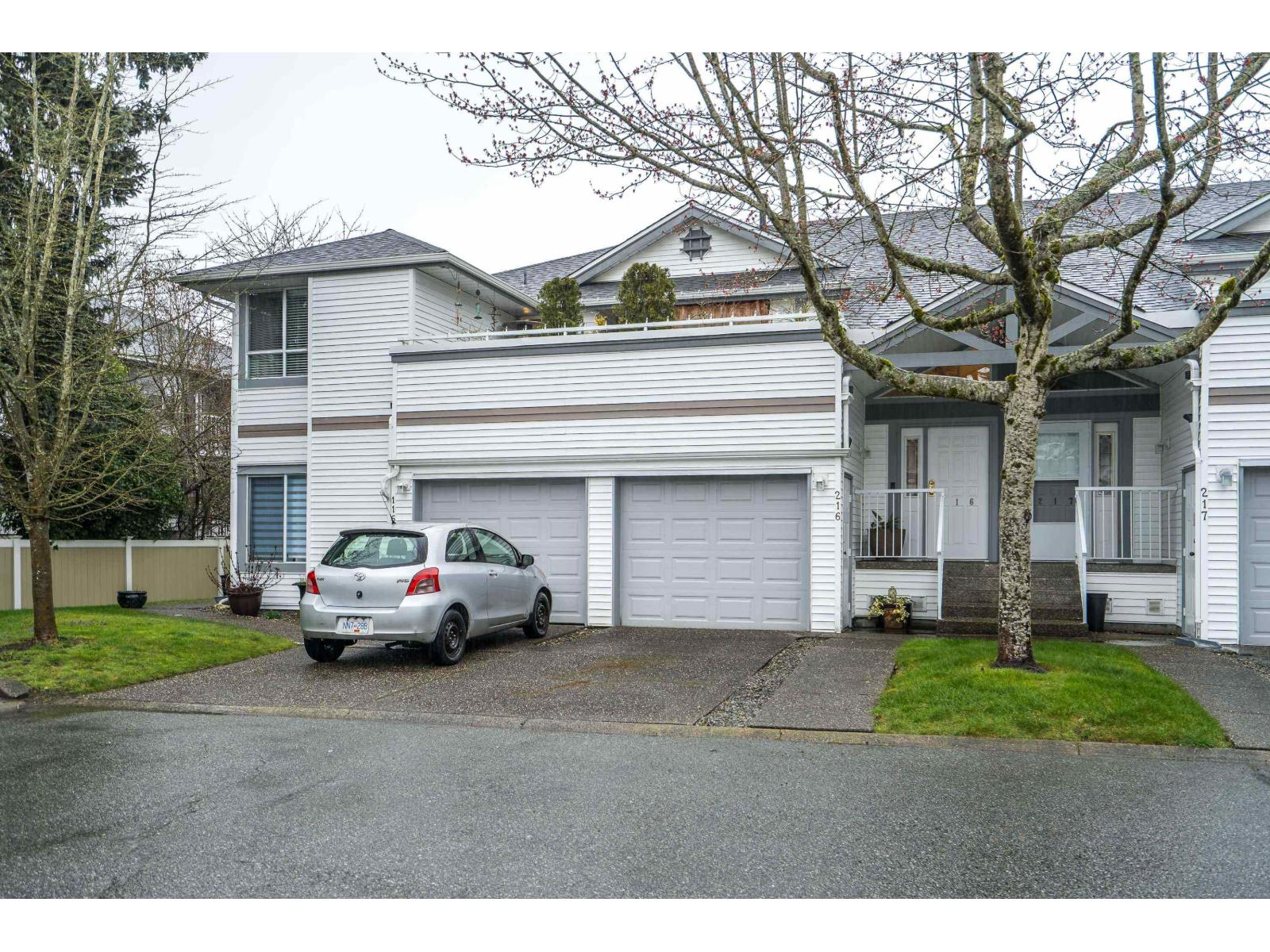 216 13895 102 Avenue - photo 2