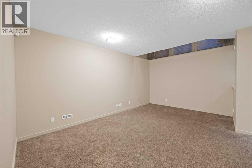 Single Family House for Sale in  Red Embers Row NE Redstone Calgary 