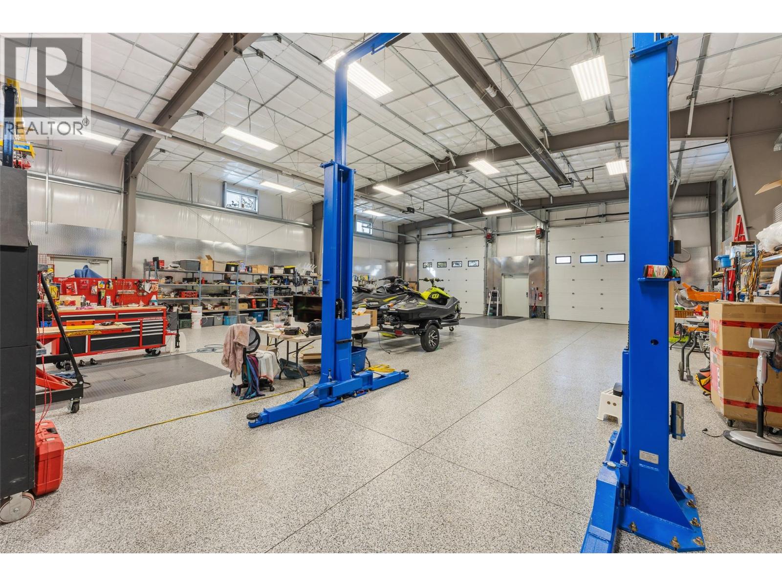 3672 Luxmoore Road, Kelowna