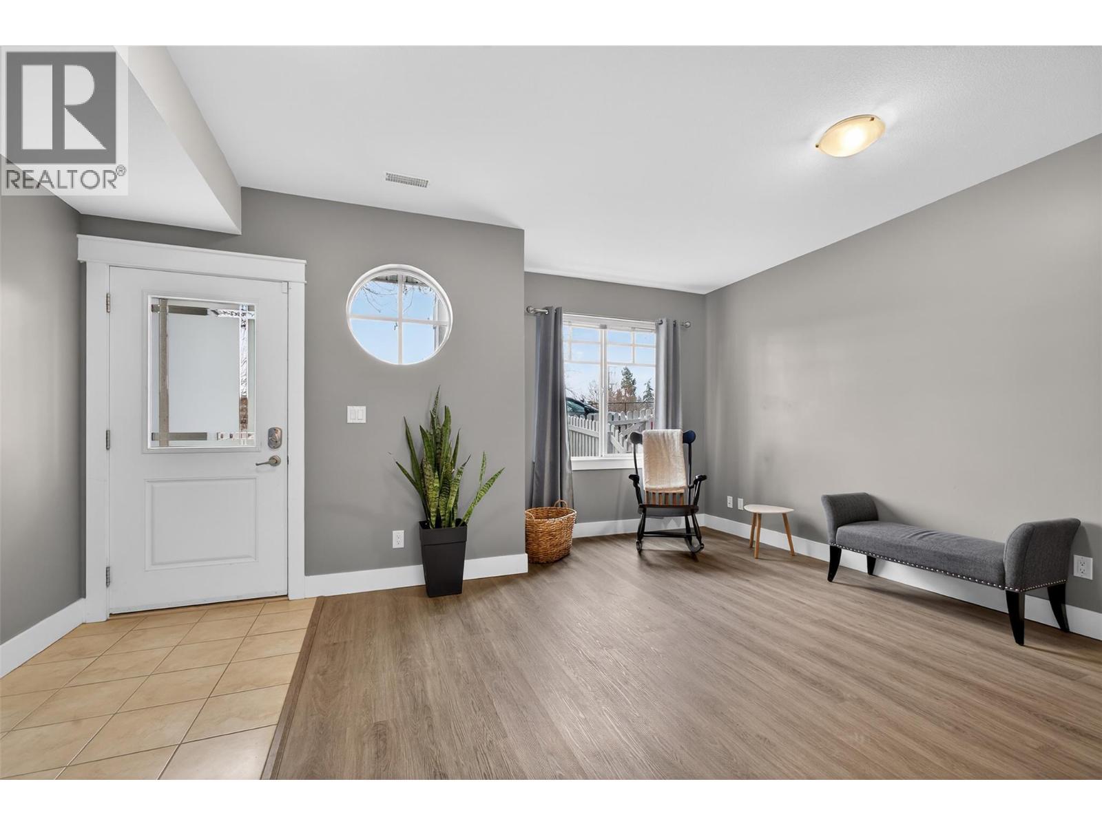 433 McCarren Avenue Unit# 9, Kelowna