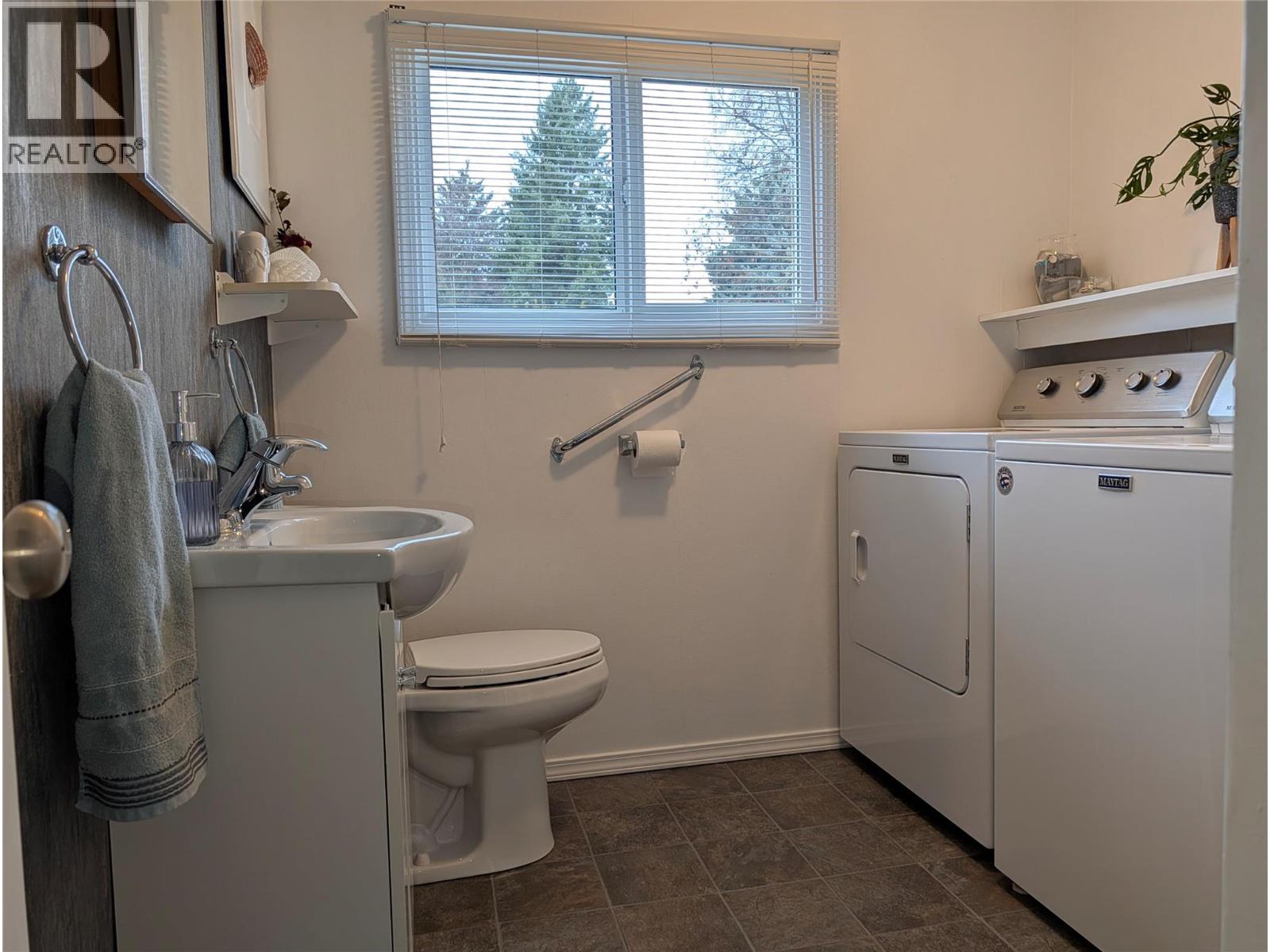 101 3535 Casorso Road, Kelowna