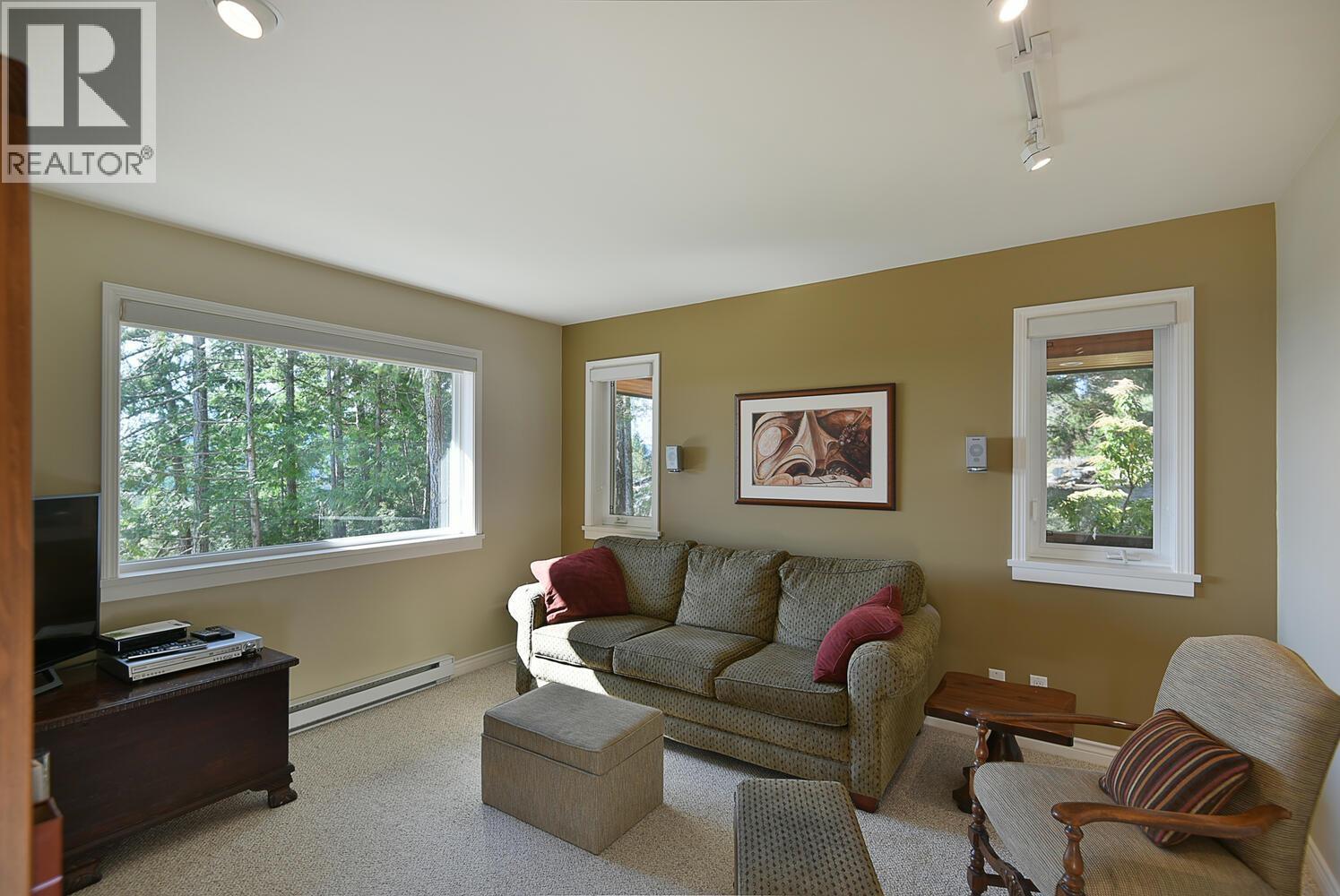 4862 HOTEL LAKE ROAD, Garden Bay