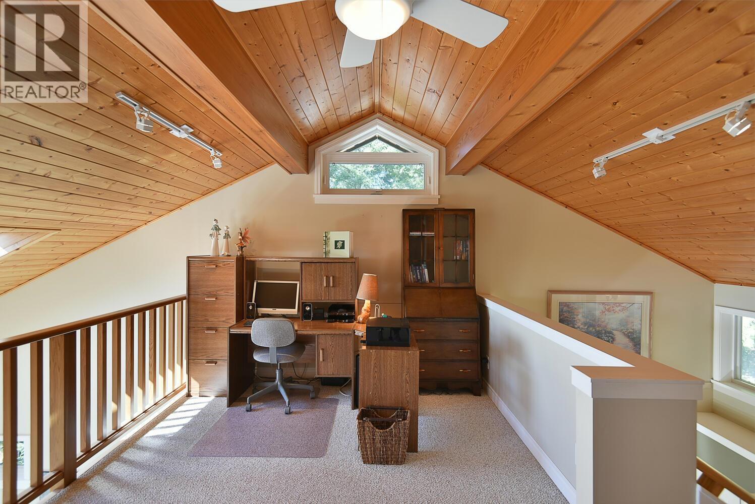 4862 HOTEL LAKE ROAD, Garden Bay