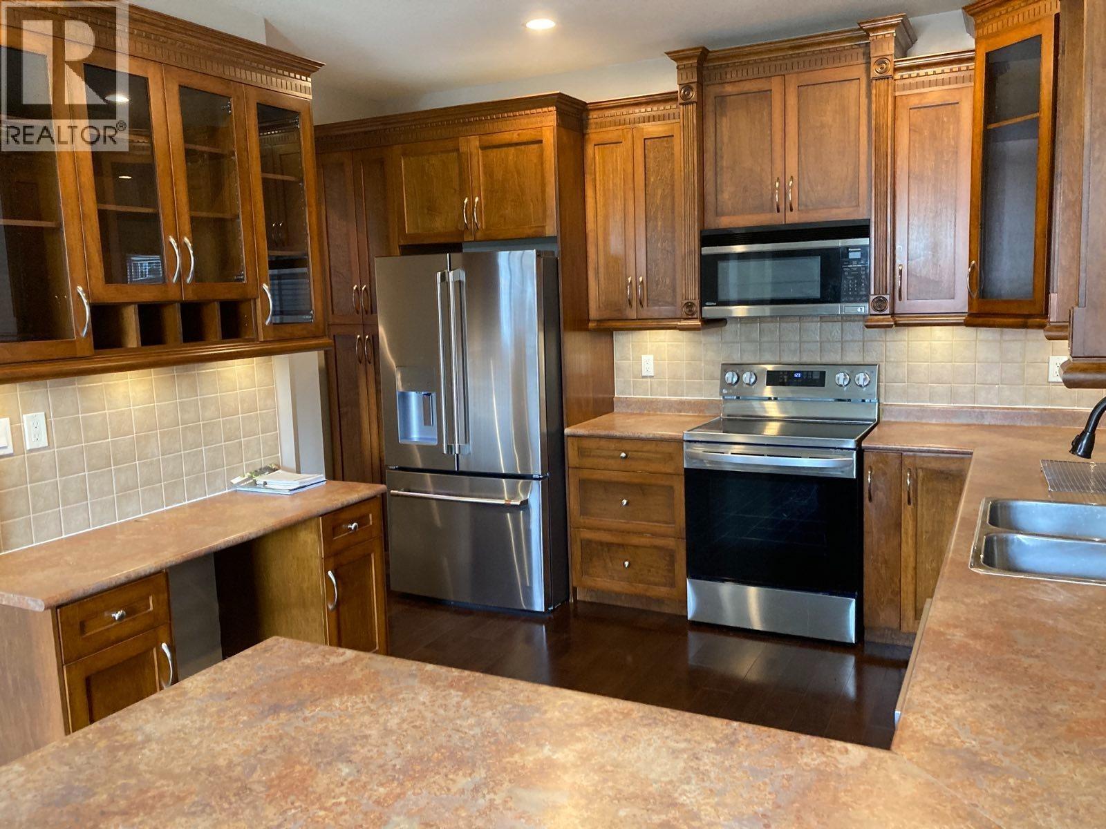 MAIN 10345 244 STREET, Maple Ridge