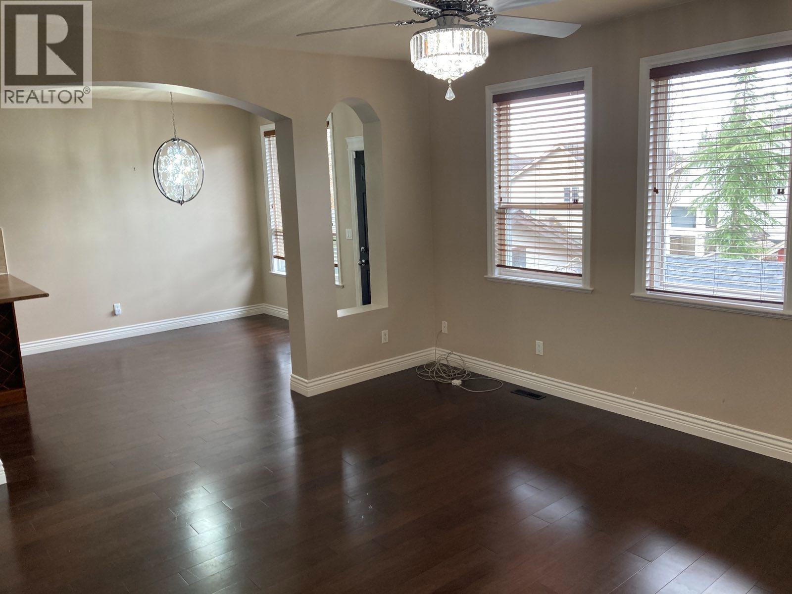 MAIN 10345 244 STREET, Maple Ridge