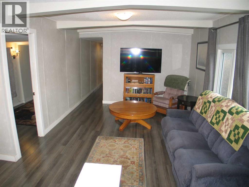 Single Family House Mobile Home for Sale in    Street NW Greenwood/Greenbriar Calgary 