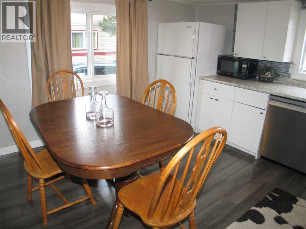 Single Family House Mobile Home for Sale in    Street NW Greenwood/Greenbriar Calgary 