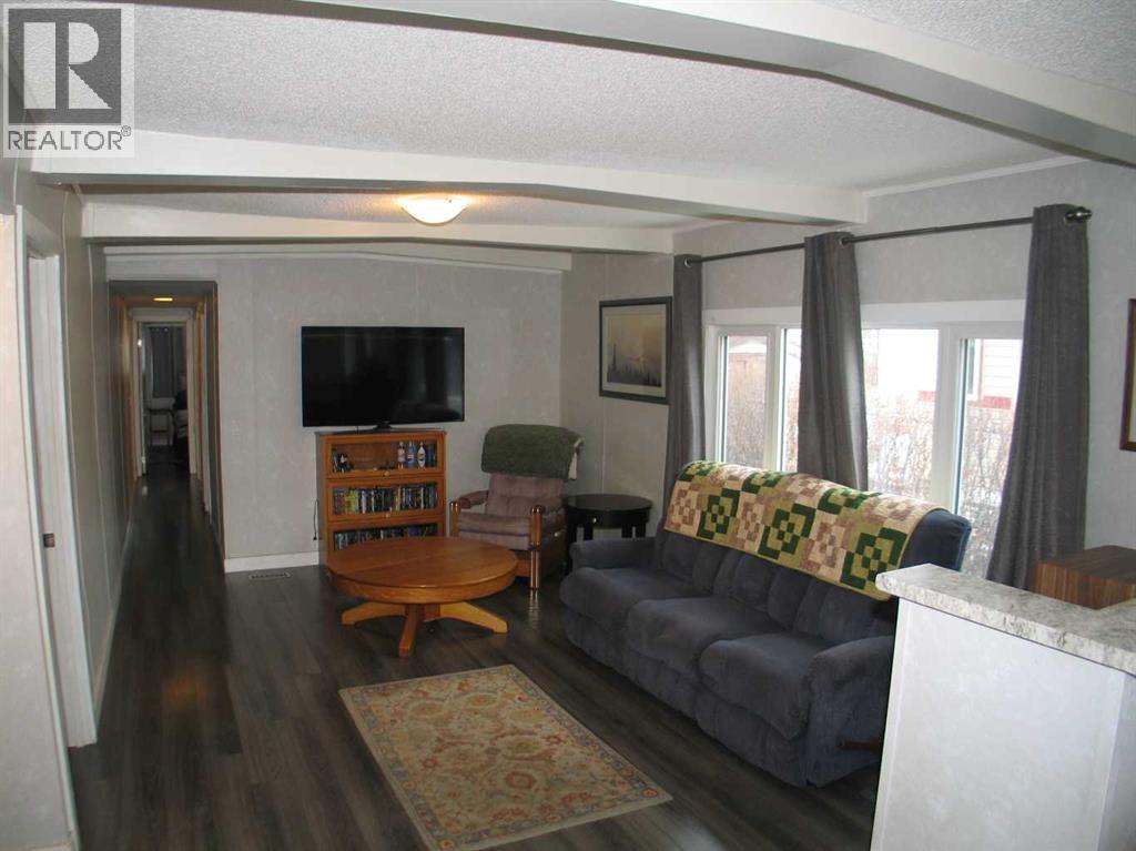 Single Family House Mobile Home for Sale in    Street NW Greenwood/Greenbriar Calgary 