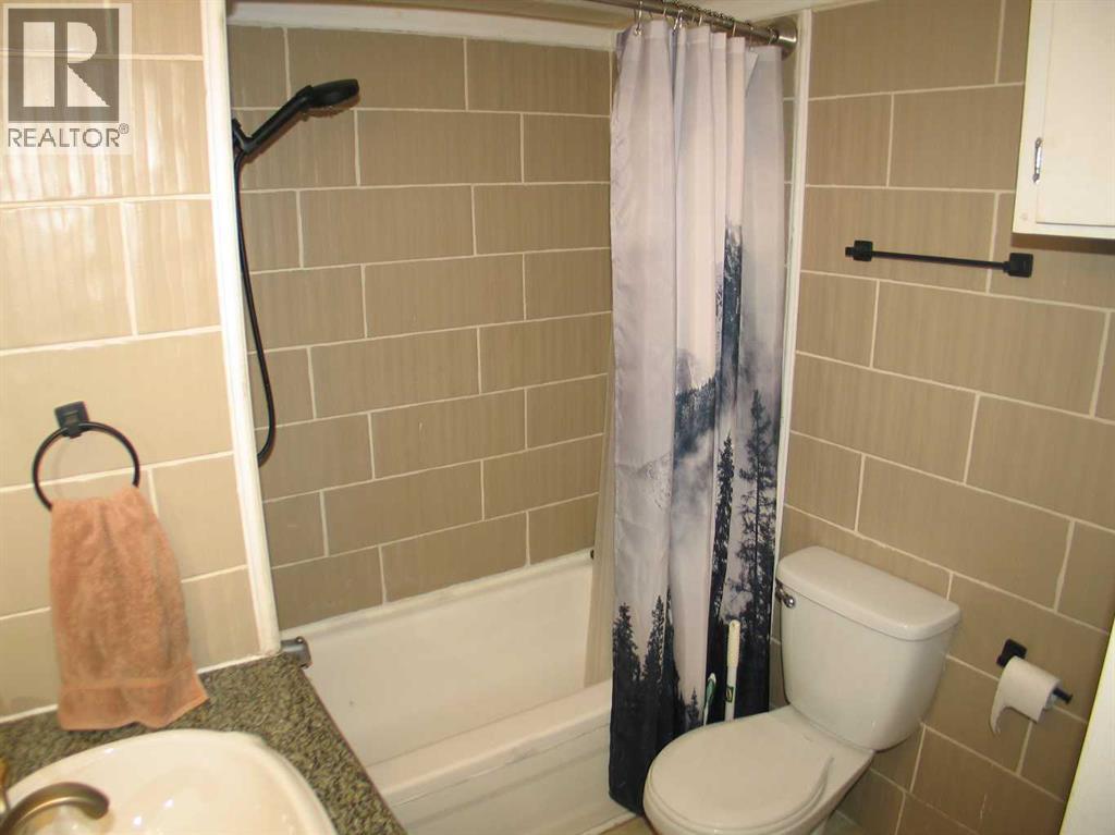 Single Family House Mobile Home for Sale in    Street NW Greenwood/Greenbriar Calgary 