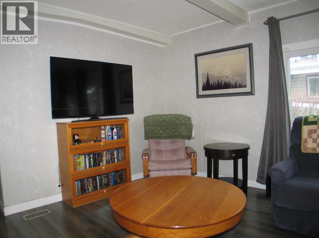 Single Family House Mobile Home for Sale in    Street NW Greenwood/Greenbriar Calgary 